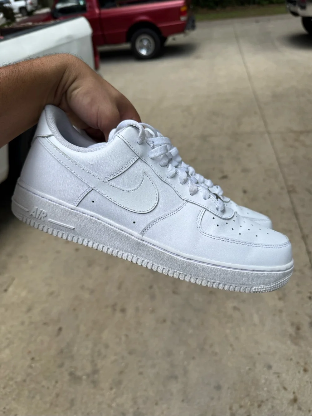 Nike Air Force 1 '07 Low Top Triple White Sneakers CW2288-111 Men Size 11.5 Used